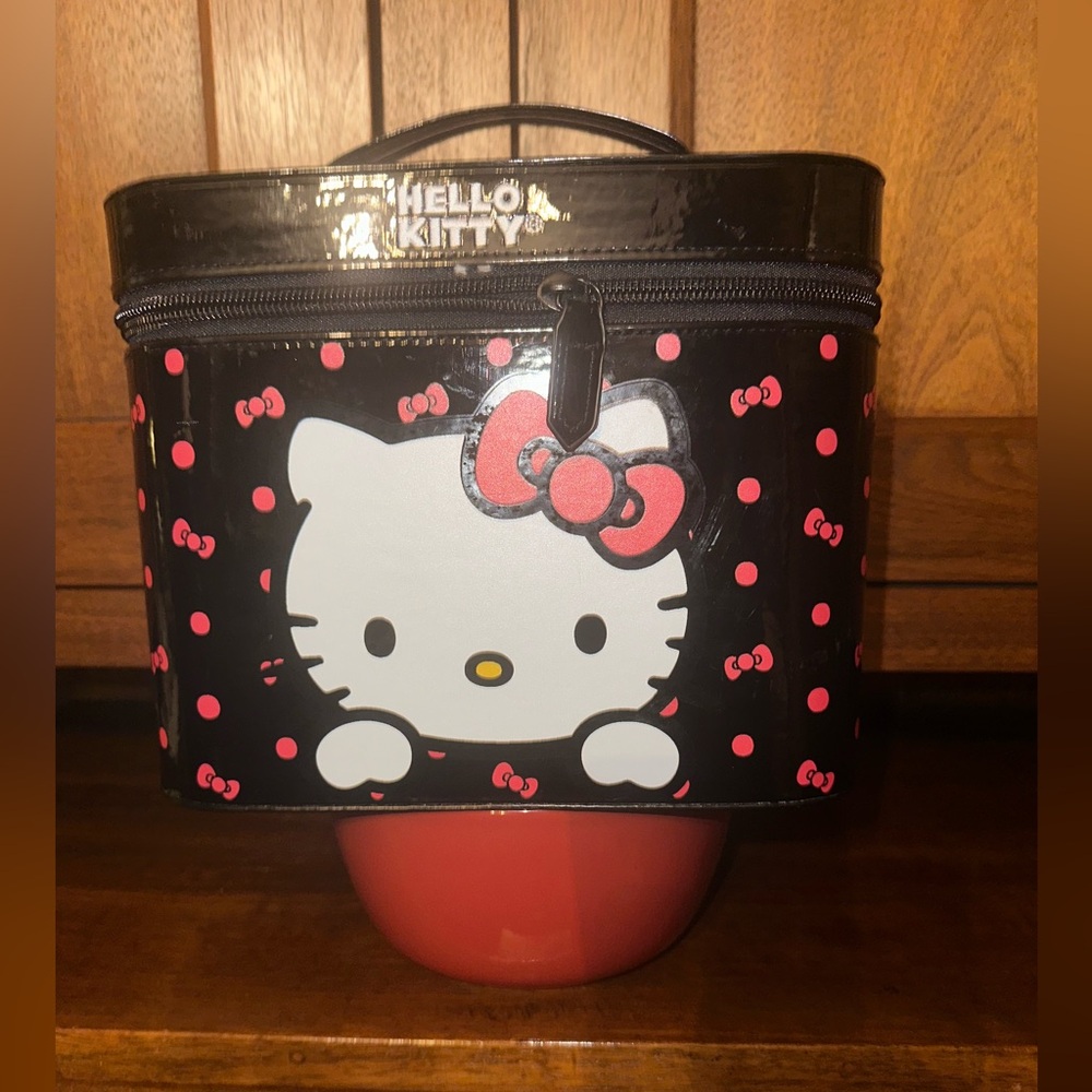 Hello Kitty Black and Pink Polka Dot Bag